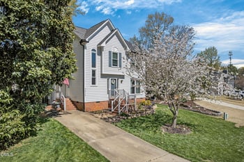 2317 Florida Ct, Raleigh, NC 27615