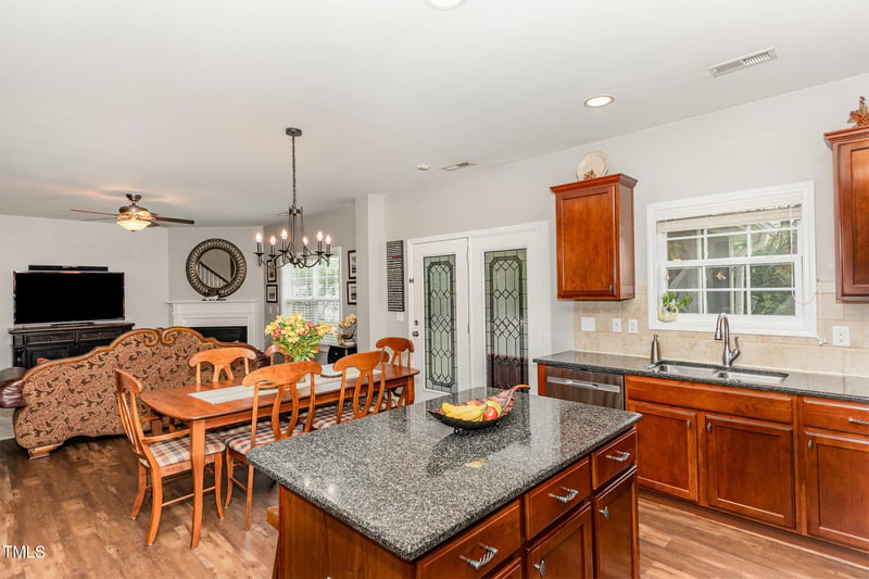 2317 Rainy Lake St, Wake Forest, NC 27587