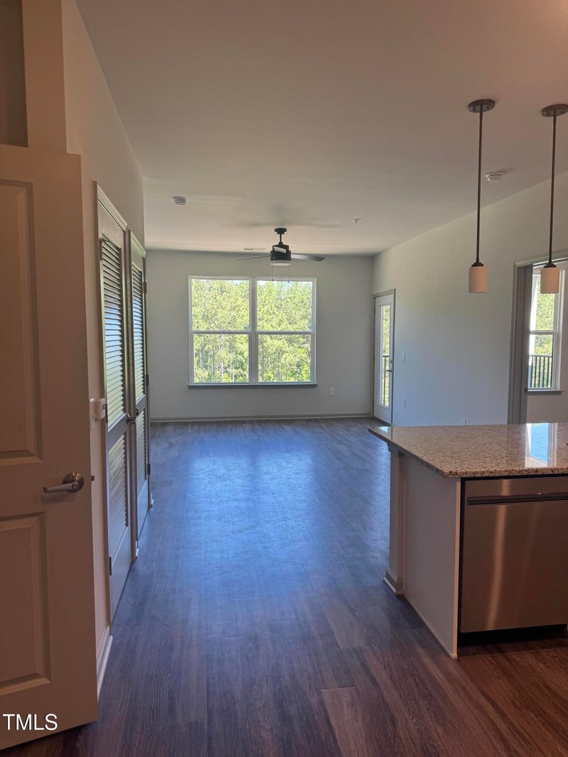 2318 Gathering Square Ct, Fuquay Varina, NC 27526