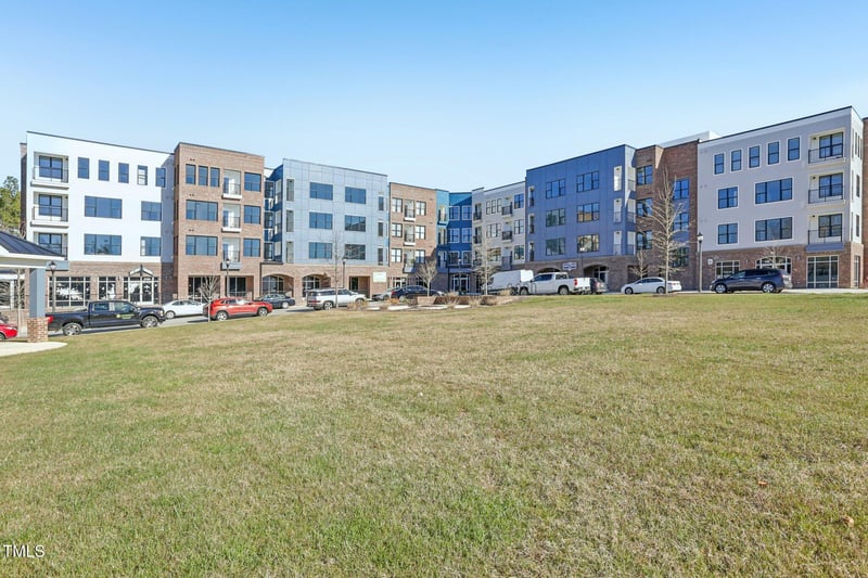 2318 Gathering Square Ct, Fuquay Varina, NC 27526