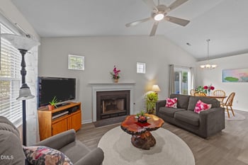 232 Adefield Ln, Holly Springs, NC 27540