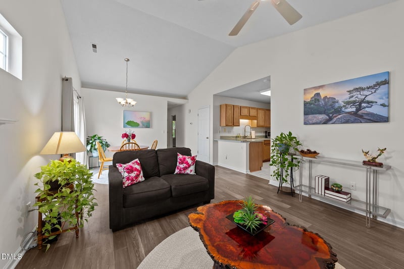 232 Adefield Ln, Holly Springs, NC 27540