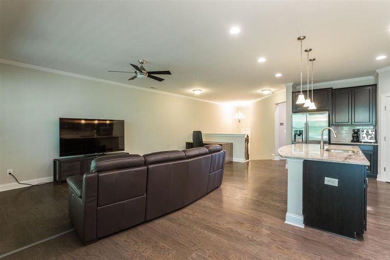 232 Alamosa Pl, Cary, NC 27519