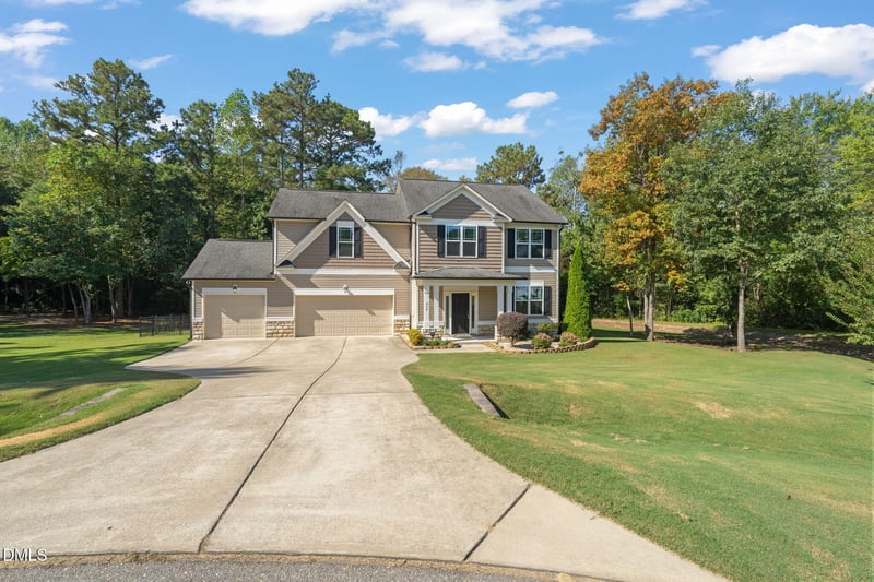 232 Burrage Dr, Angier, NC 27501
