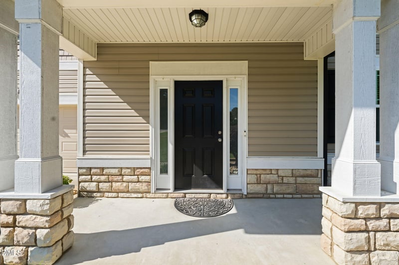 232 Burrage Dr, Angier, NC 27501