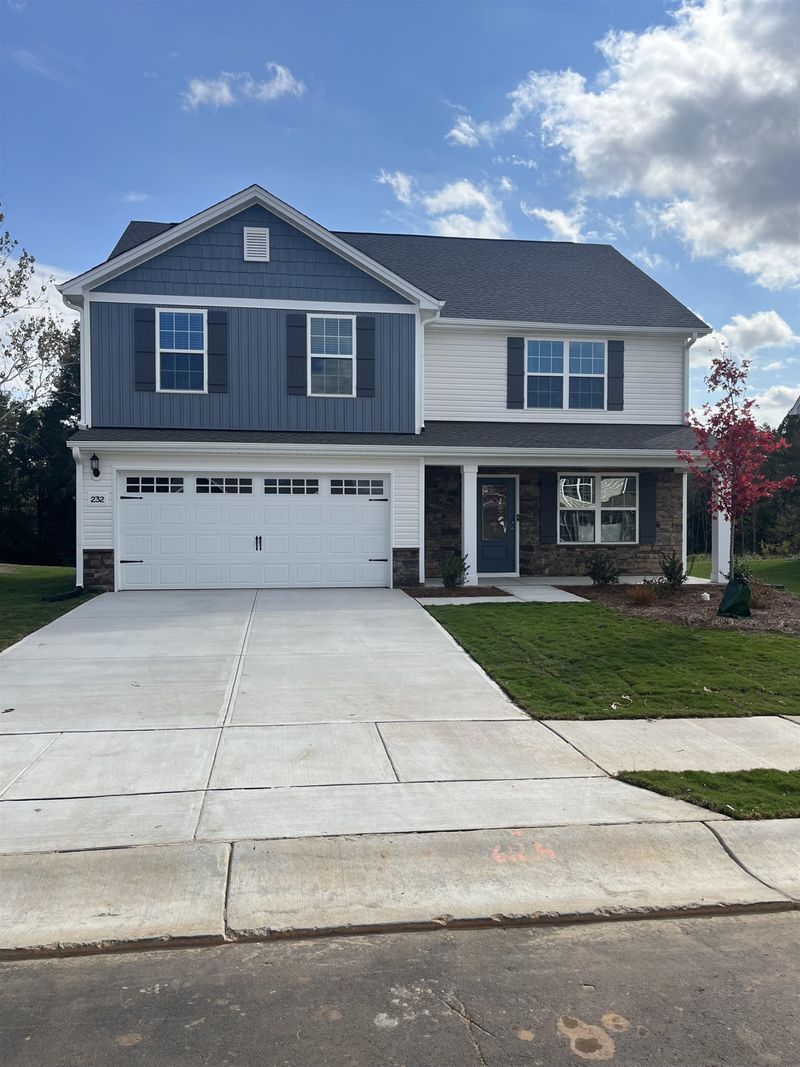 232 Campaign Dr, Mebane, NC 27302