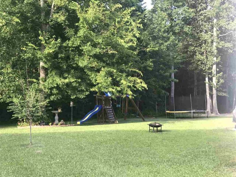 232 Carissa Dr, Smithfield, NC 27577