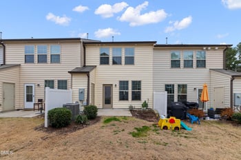 232 Cross Blossom Rd, Durham, NC 27703