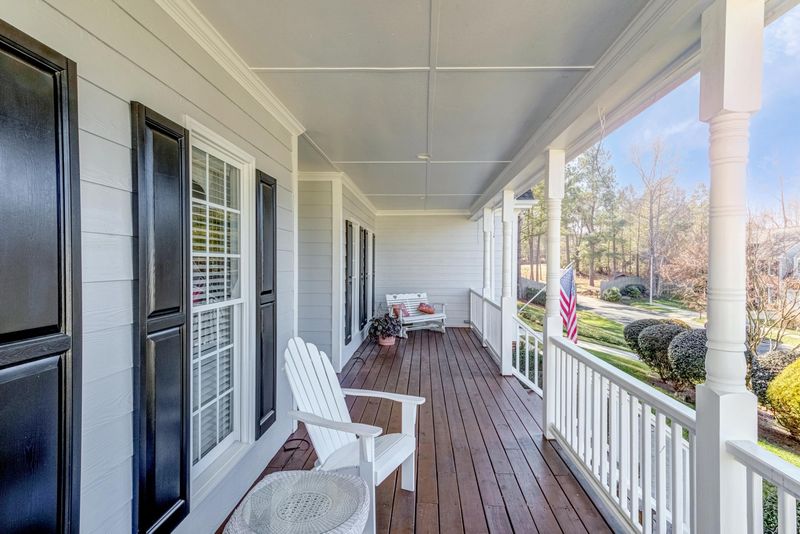 232 Elam St, Holly Springs, NC 27540