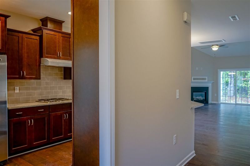 232 Gulley Glen Dr, Garner, NC 27529