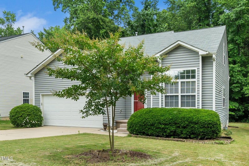 232 Honey Springs Ave, Fuquay Varina, NC 27526