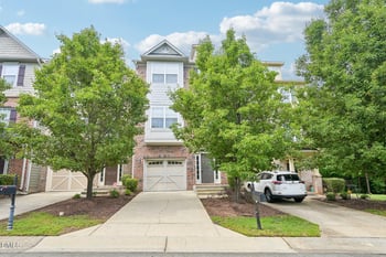 232 Linden Park Ln, Cary, NC 27519