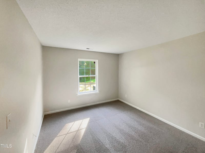 232 Pebblestone Dr, Durham, NC 27703