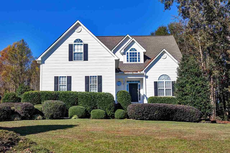 232 Saddle Ridge Dr, Willow Springs, NC 27592