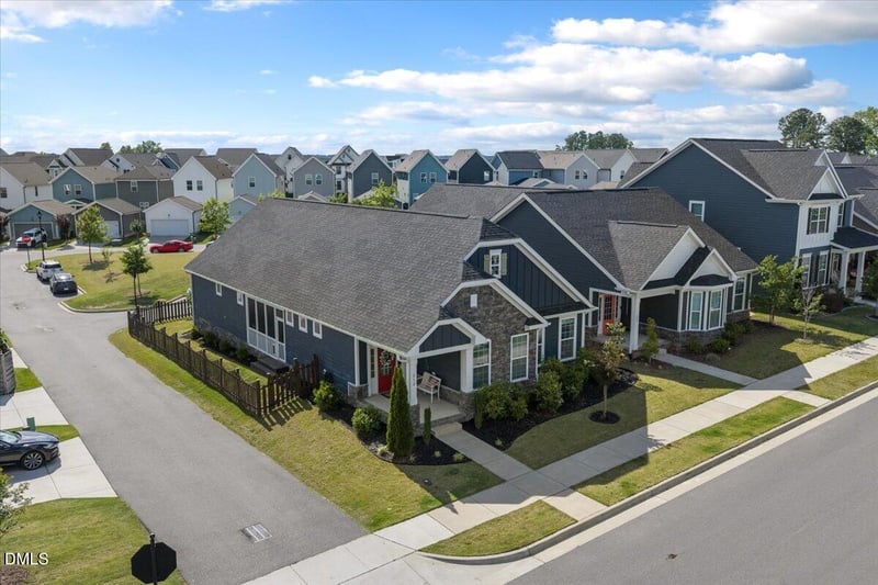 232 Stone River Dr, Wendell, NC 27591