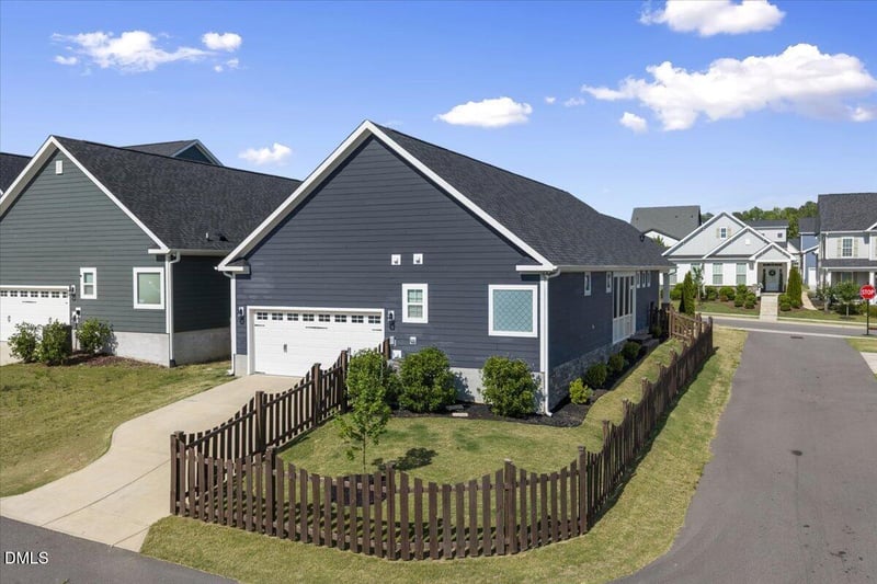232 Stone River Dr, Wendell, NC 27591