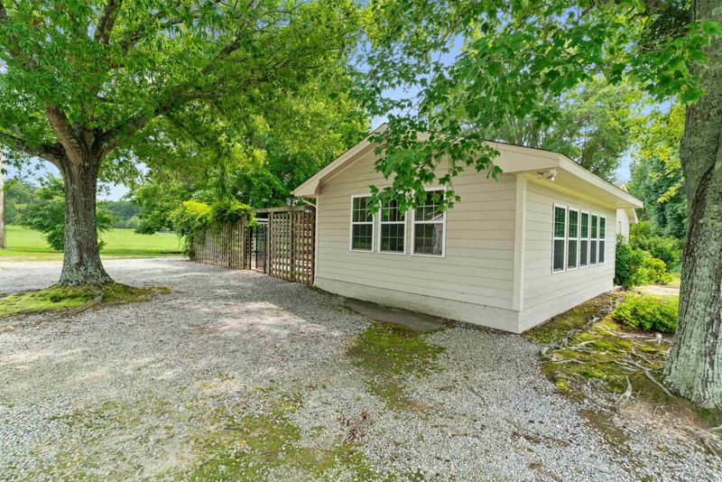 2320 Auburn Rd, Raleigh, NC 27610