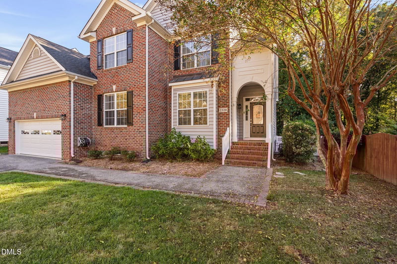 2320 Bryarton Woods Dr, Raleigh, NC 27606