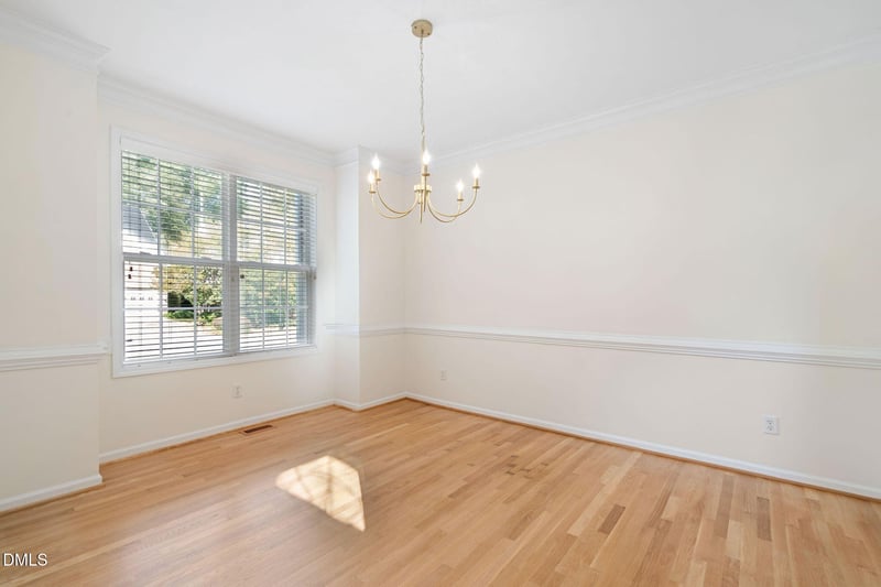 2320 Bryarton Woods Dr, Raleigh, NC 27606
