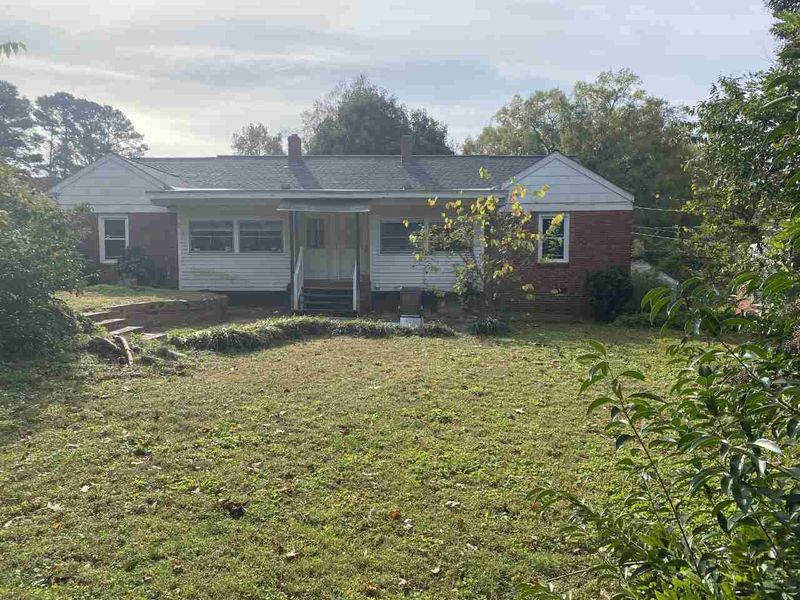 2320 Lyon St, Raleigh, NC 27614