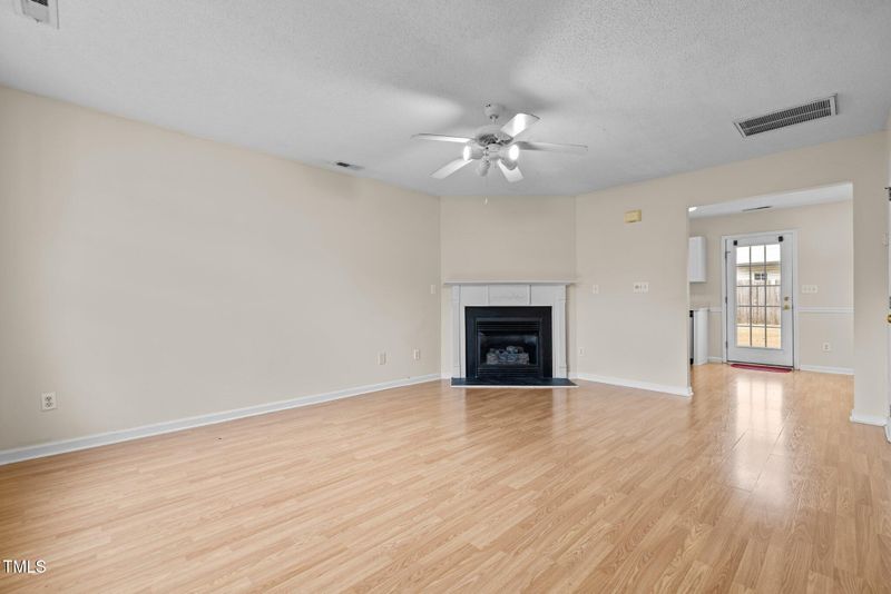 2321 Turtle Point Dr, Raleigh, NC 27604