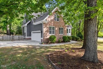 2321 Walden Creek Dr, Apex, NC 27523