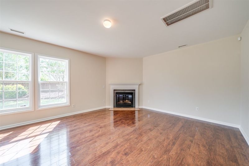 2322 Lazy River Dr, Raleigh, NC 27610