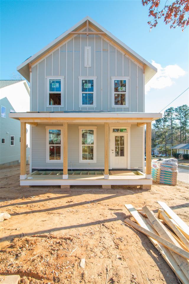 2323 Hinton St, Raleigh, NC 27612