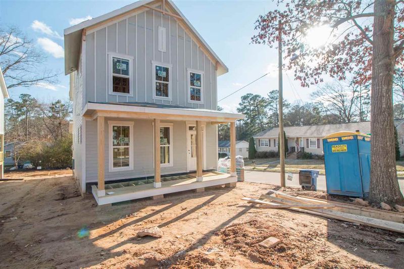 2323 Hinton St, Raleigh, NC 27612