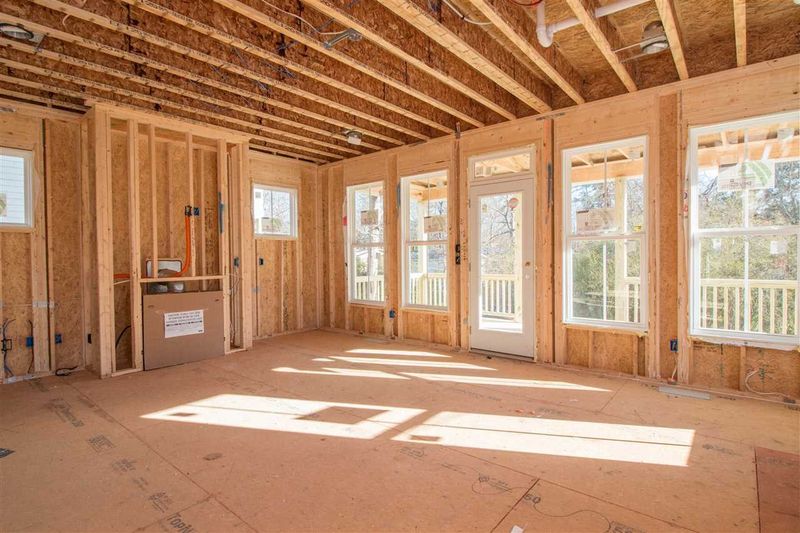 2323 Hinton St, Raleigh, NC 27612