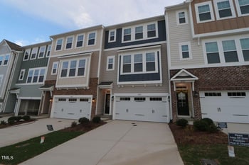 2323 Hunter Woods Dr, Apex, NC 27502
