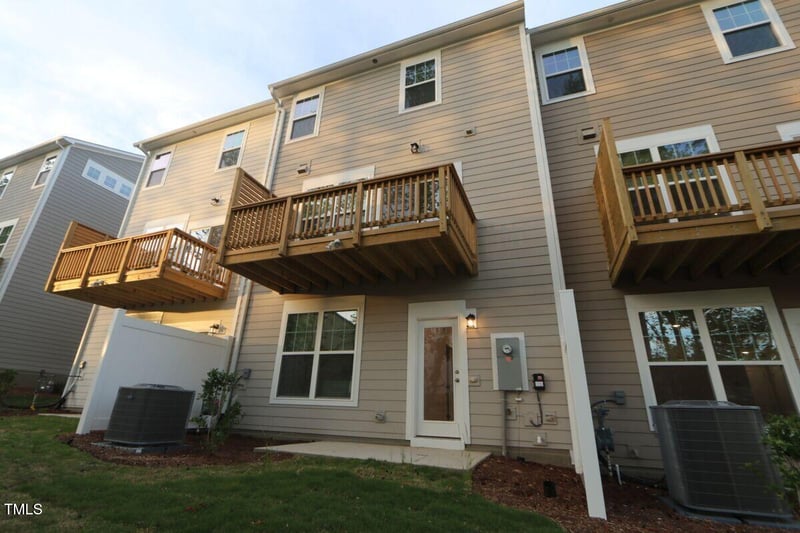 2323 Hunter Woods Dr, Apex, NC 27502
