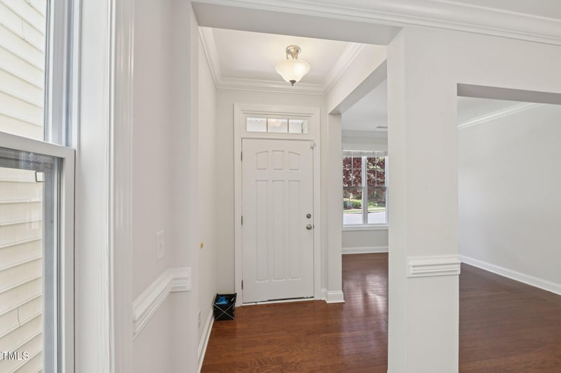 2323 Pindos Dr, Cary, NC 27519