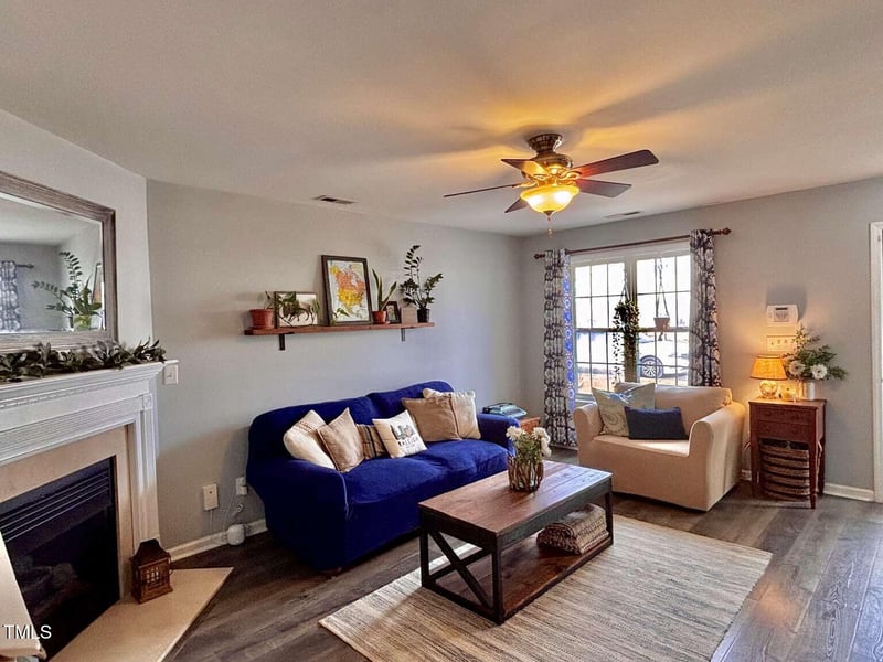 2323 Turtle Point Dr, Raleigh, NC 27604