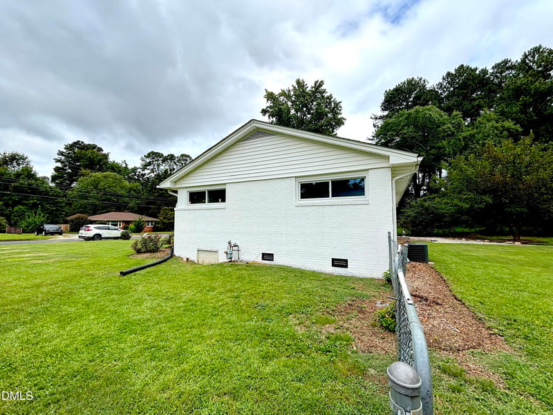 2324 Charlotte St, Durham, NC 27705