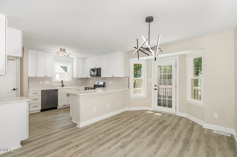 2324 Dahlgreen Rd, Raleigh, NC 27615