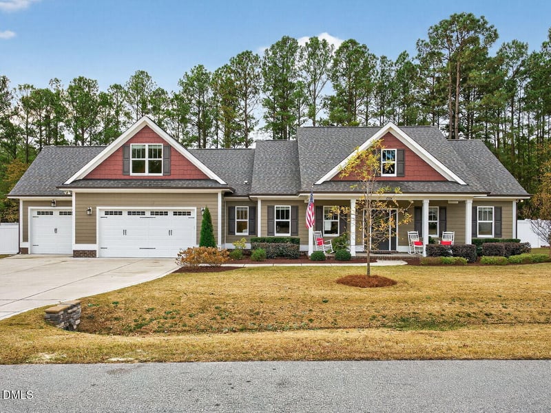 2324 Kingston Wood Dr, Fuquay Varina, NC 27526