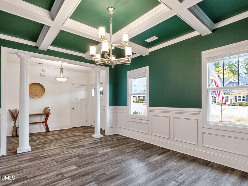 2324 Kingston Wood Dr, Fuquay Varina, NC 27526