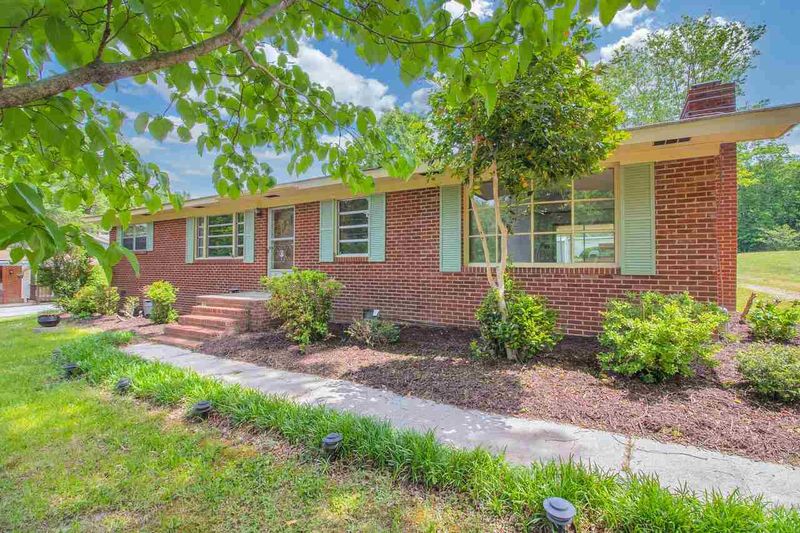 2324 Marks Creek Rd, Knightdale, NC 27545