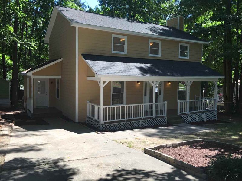 2324 Merganzer Rd, Raleigh, NC 27616
