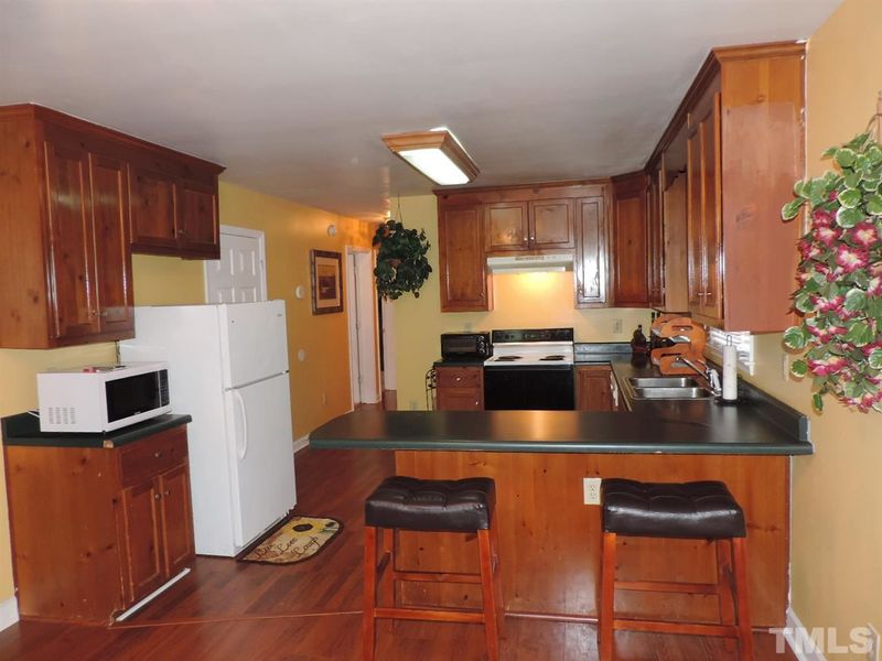 2324 Overland Dr, Durham, NC 27704
