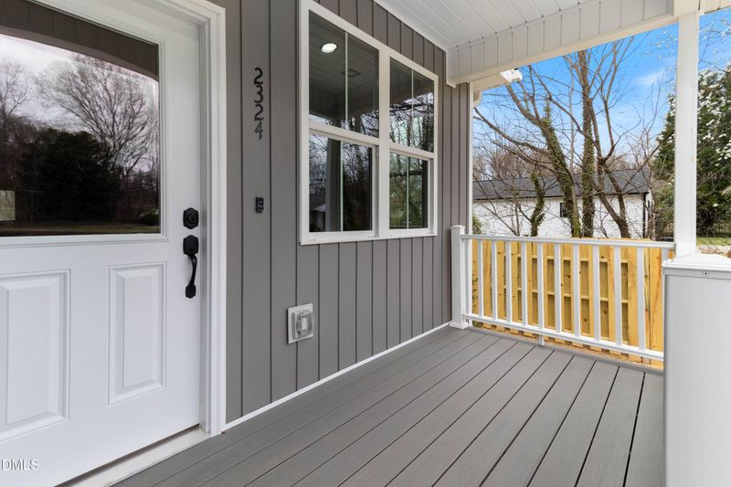 2324 Radiance Dr, Burlington, NC 27215