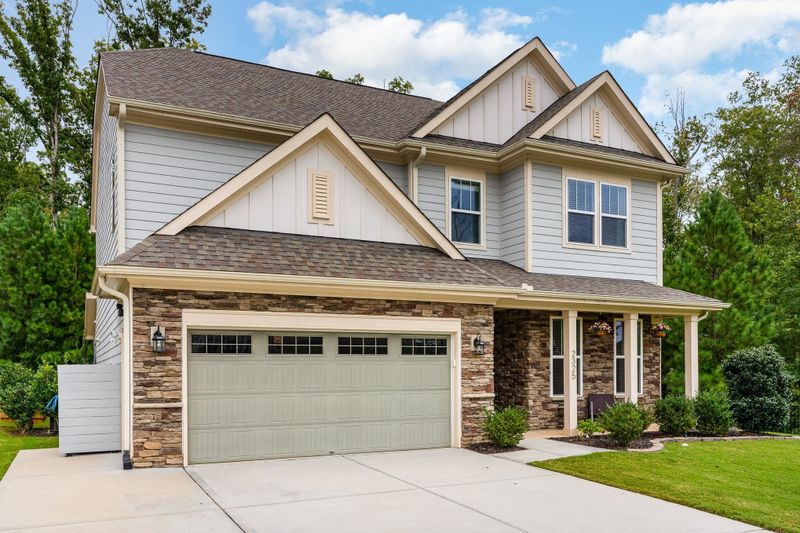 2325 Redbud Tree Dr, Apex, NC 27539