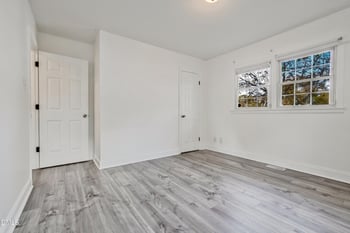 2326 Mckinney St, Burlington, NC 27217