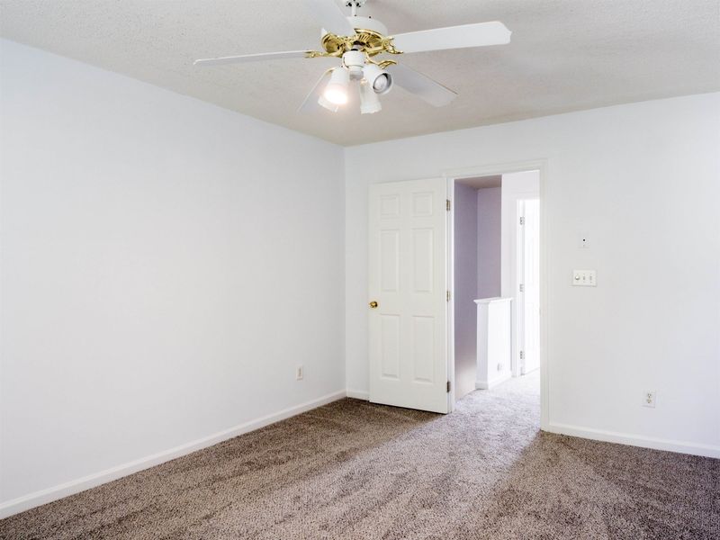 2326 Turtle Point Dr, Raleigh, NC 27604