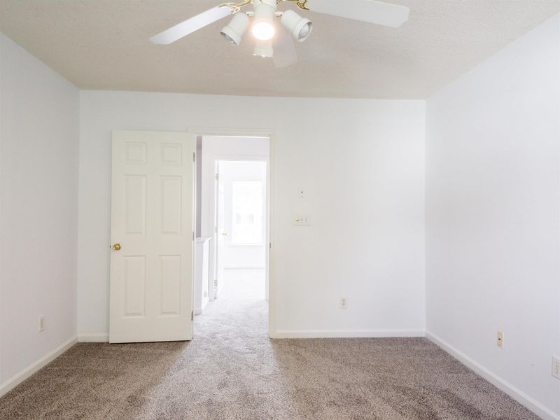 2326 Turtle Point Dr, Raleigh, NC 27604