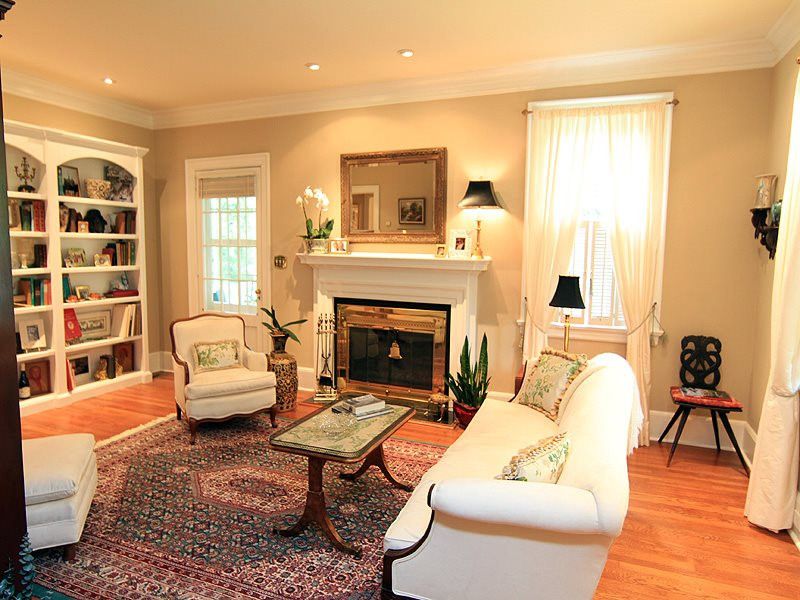 2327 Byrd St, Raleigh, NC 27608