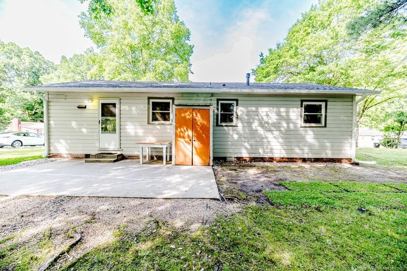 2327 Dewitt St, Sanford, NC 27330