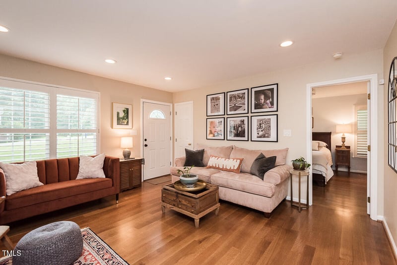 2327 Hardwood Dr, Hillsborough, NC 27278