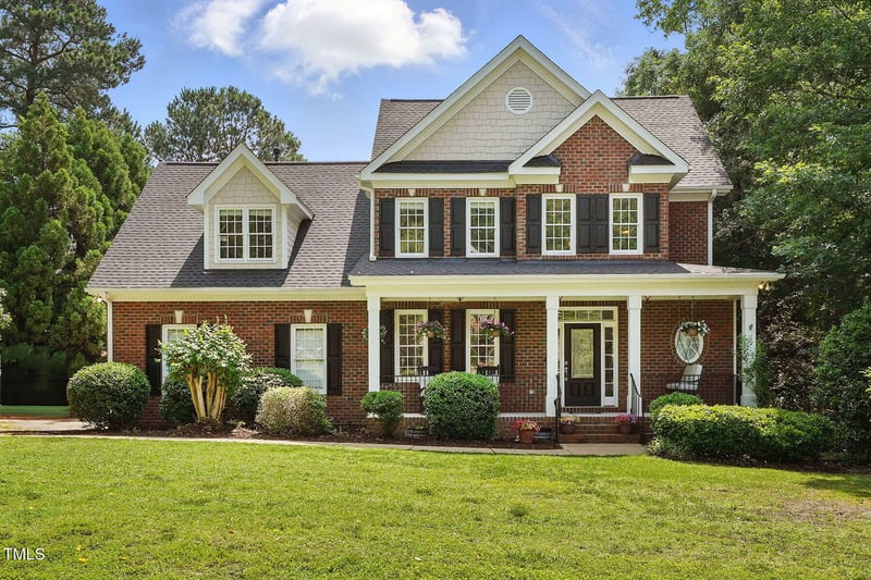 2328 Forestbluff Dr, Fuquay Varina, NC 27526